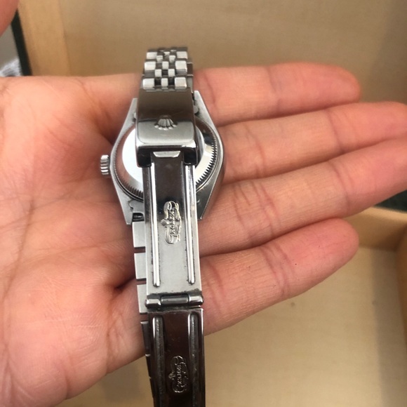 100% Authentic Women Rolex Oyster perpetual - Picture 3 of 6